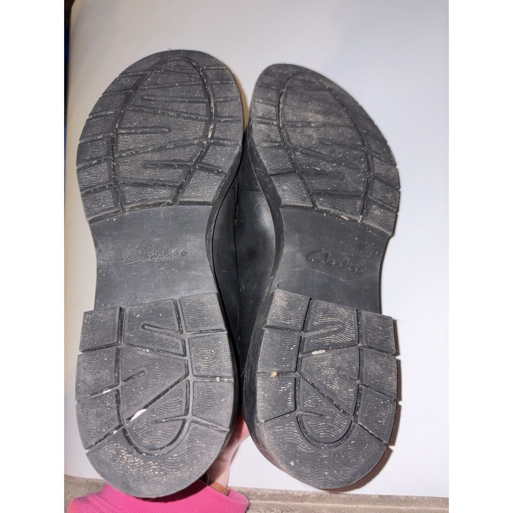 CLARKS Westlyn Bella Tassel Leather Shoes Womens Size 9 Wide Slip On Work - Picture 6 of 6